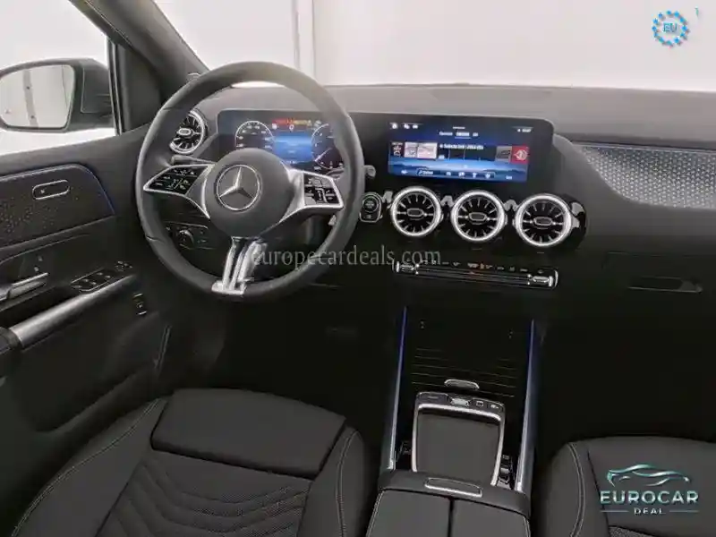 Mercedes-Benz B 220