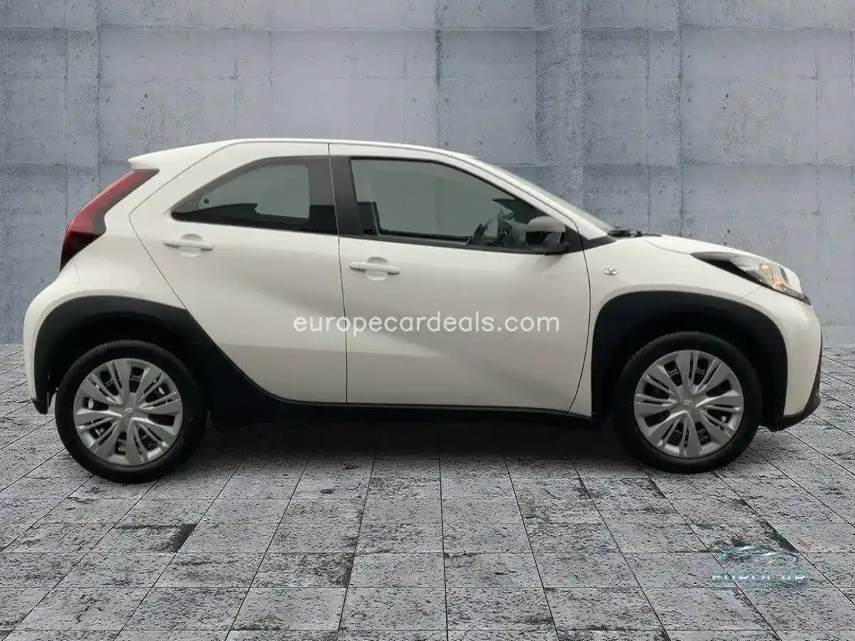 Toyota Aygo (X)