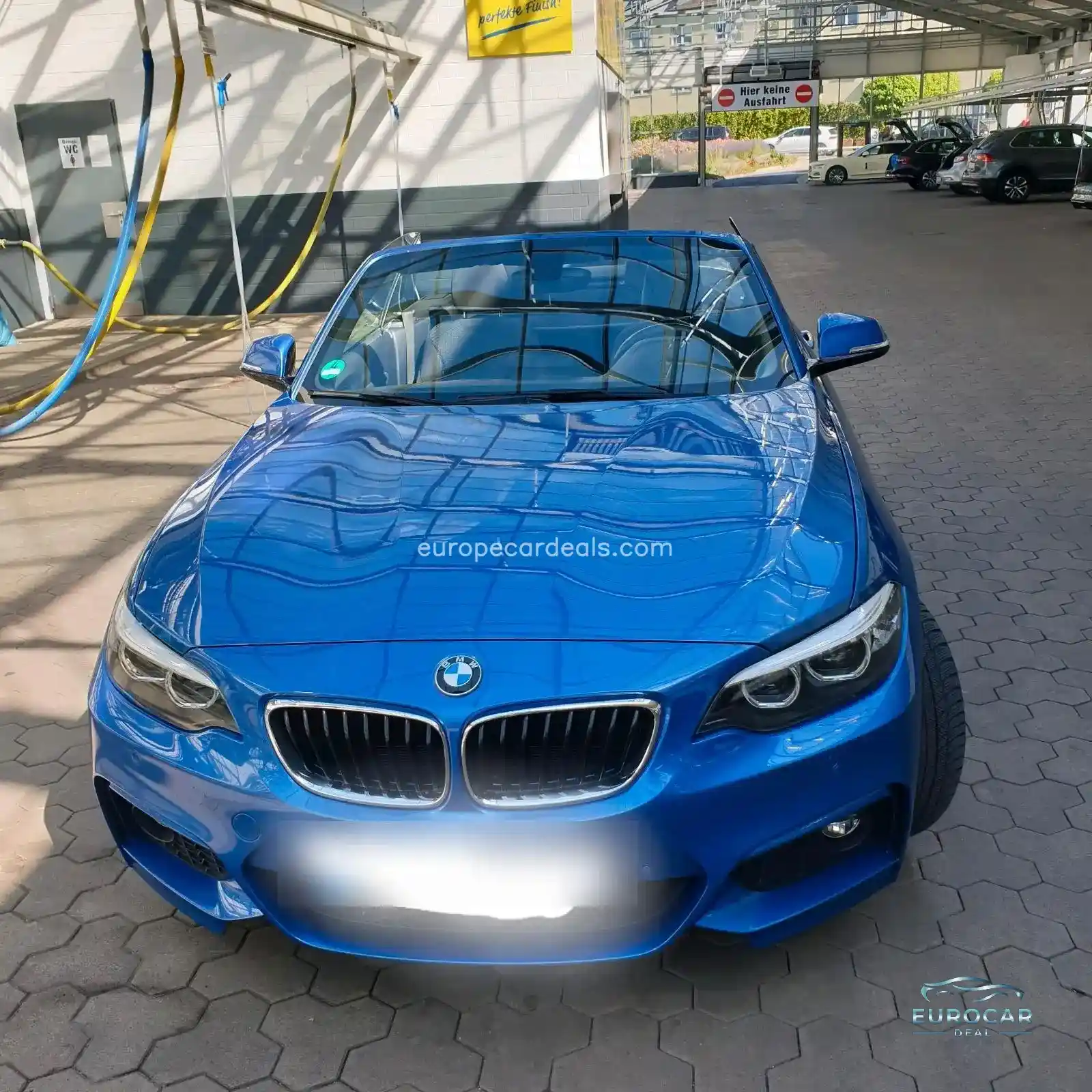 BMW 220