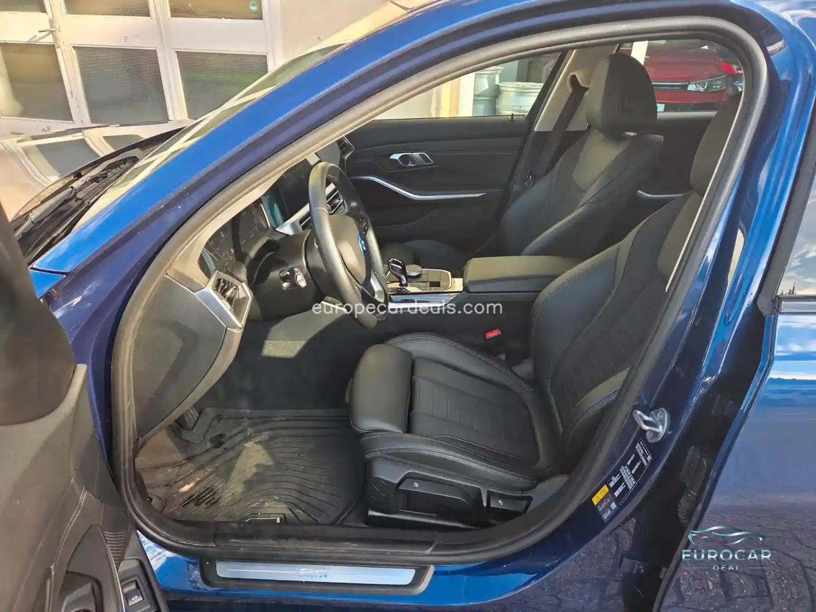 BMW 330