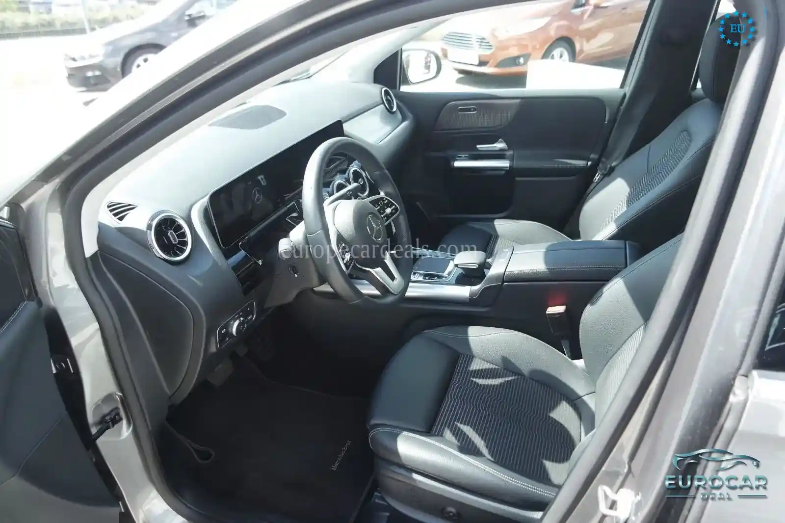 Mercedes-Benz B 220