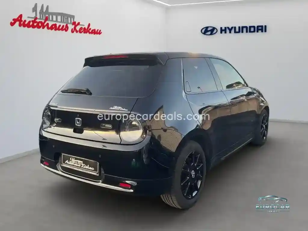 Honda e