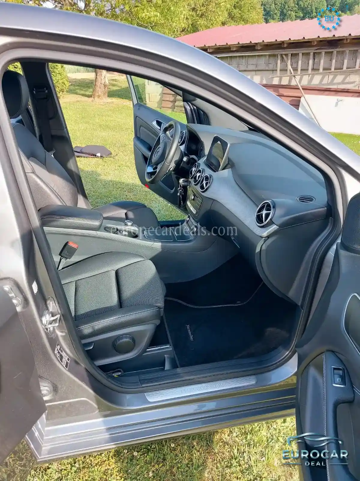 Mercedes-Benz B 200