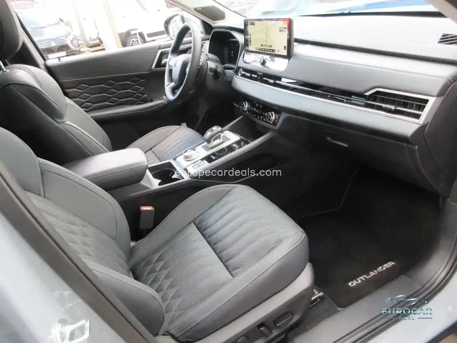 Mitsubishi Plug-in Hybrid Outlander