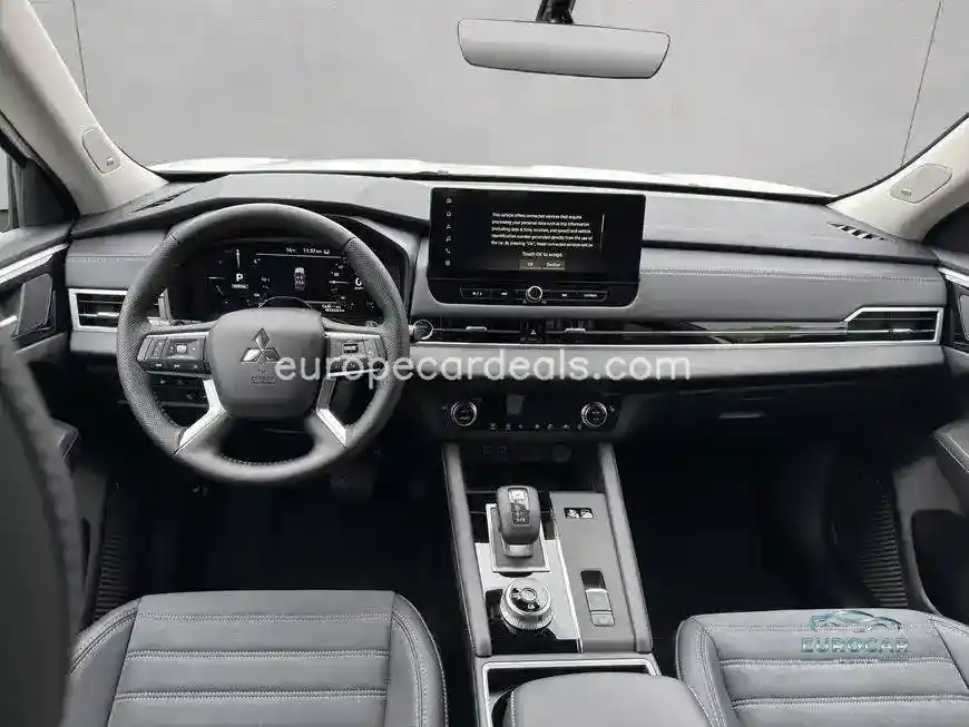 Mitsubishi Plug-in Hybrid Outlander