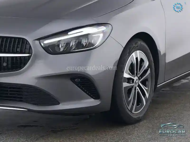 Mercedes-Benz B 200