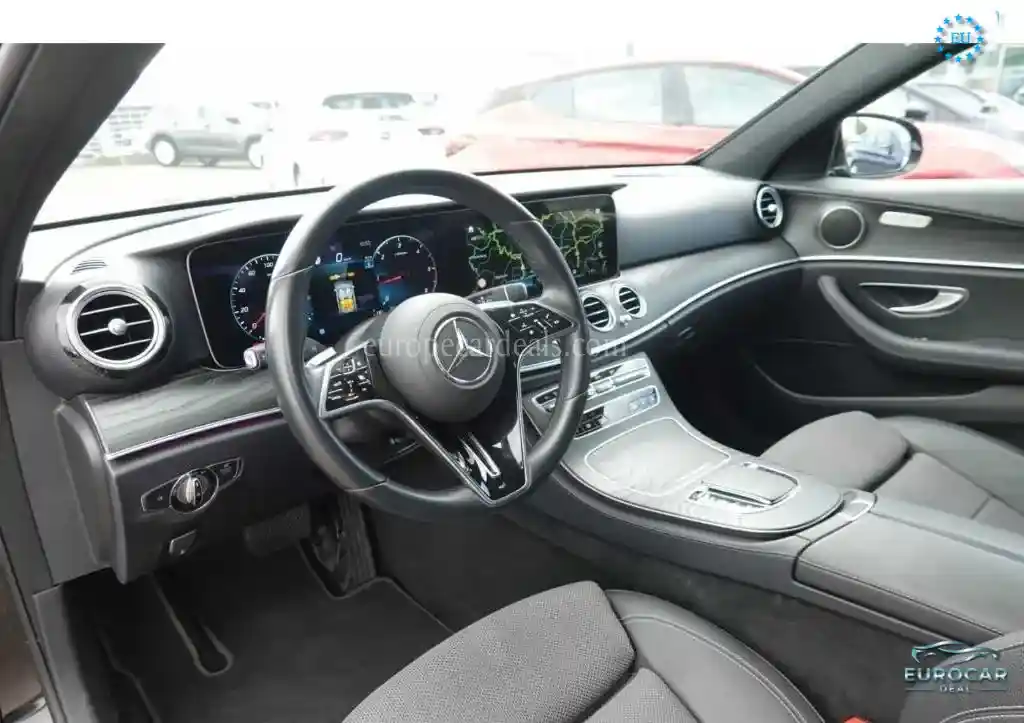 Mercedes-Benz E 200