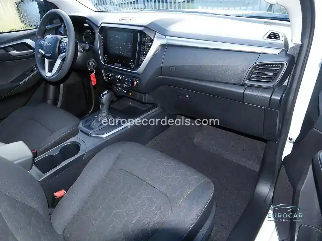 Space Cab 4×4 LS KLIMA PDC SHZ KAMERA ACC
