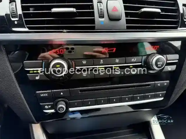 BMW X4 M40