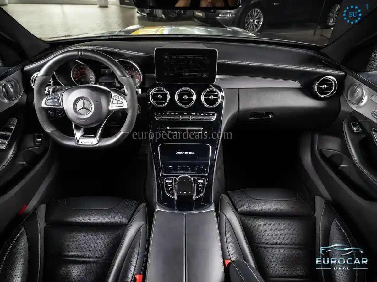 Mercedes-Benz C 63 AMG