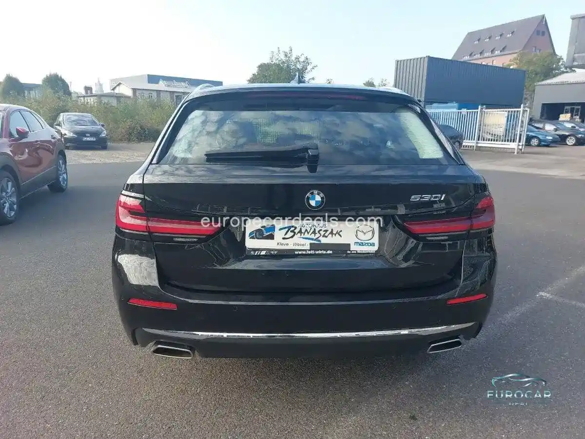 BMW 530