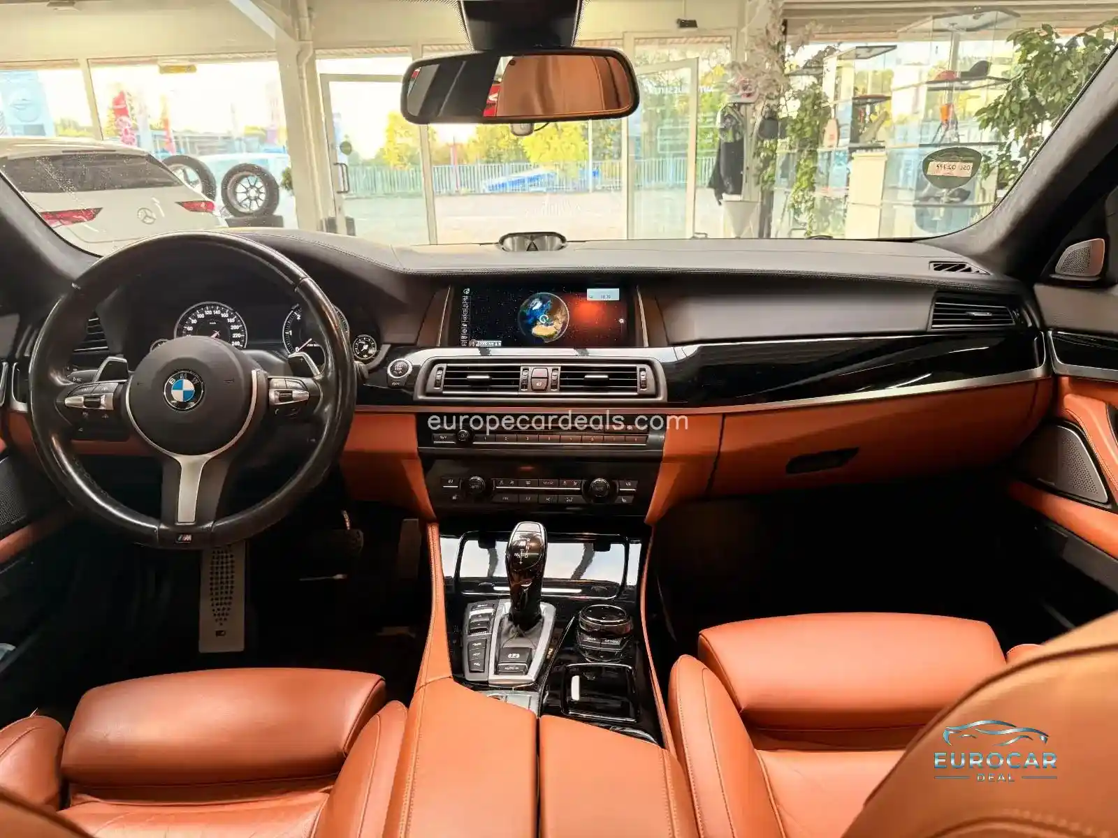 BMW M550