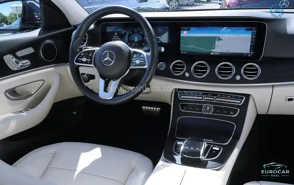 Mercedes-Benz E 200
