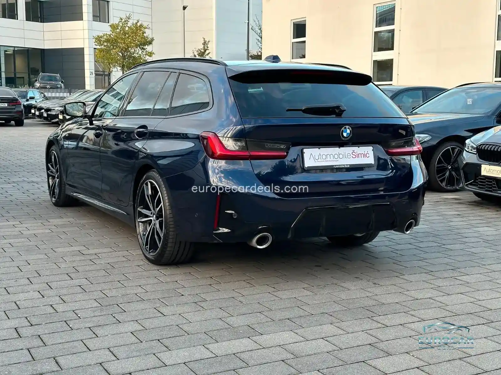 BMW 320