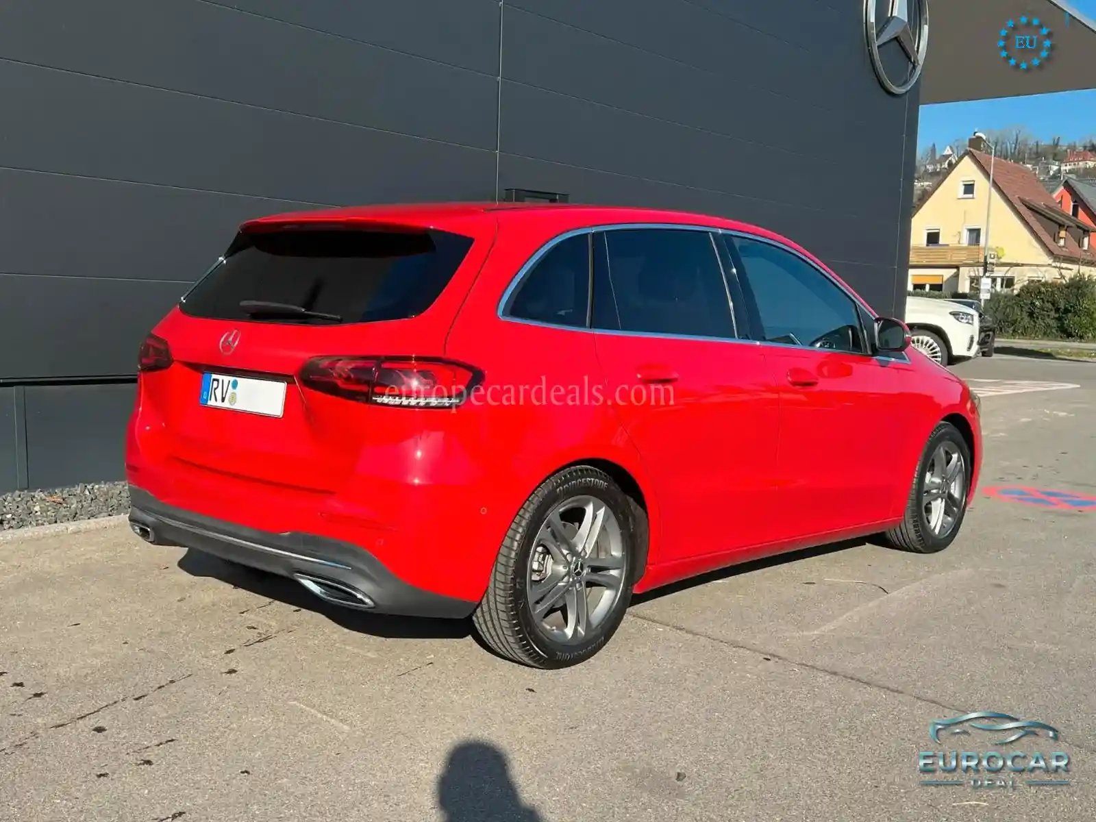 Mercedes-Benz B 180