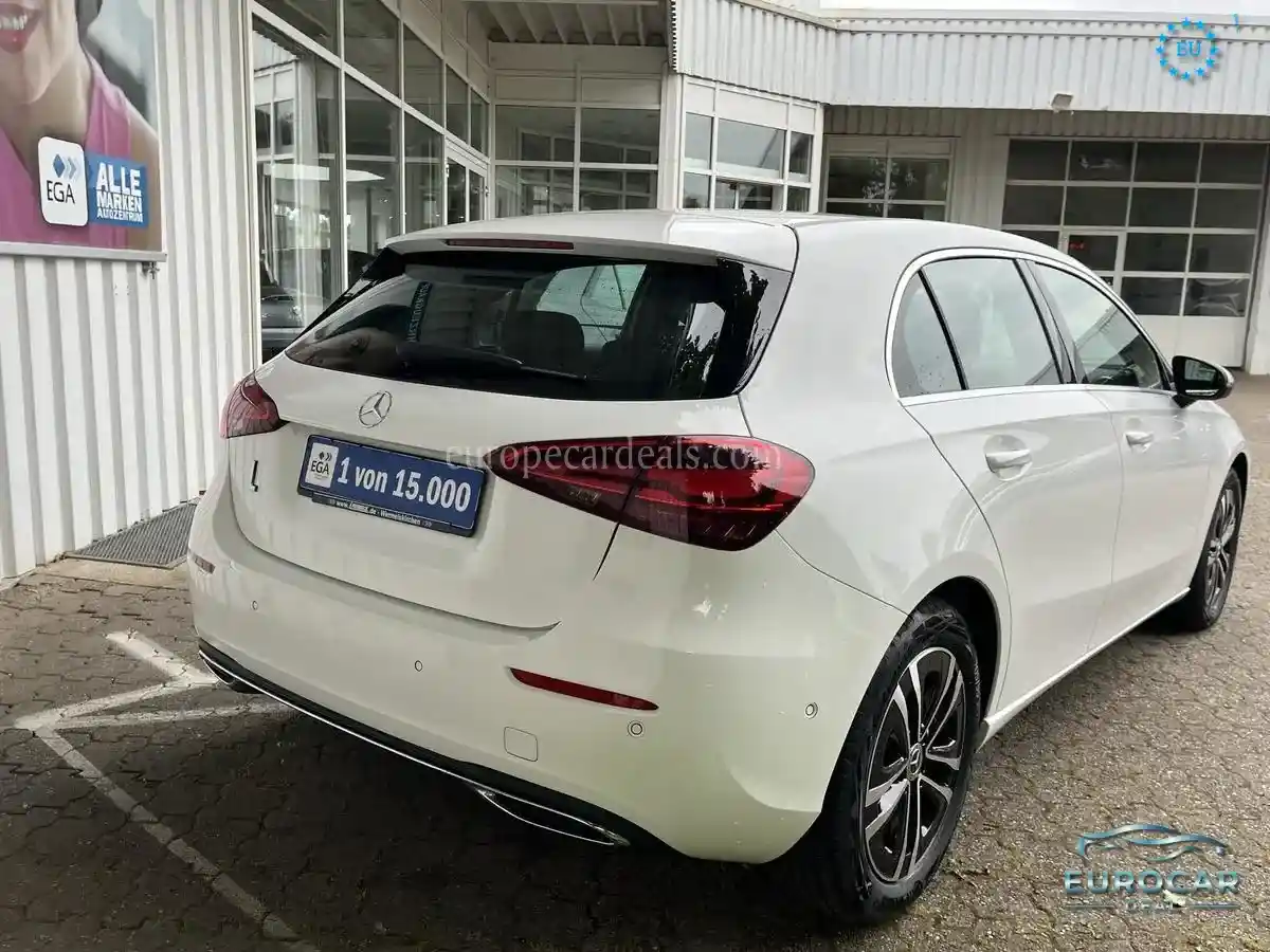 Mercedes-Benz A 180