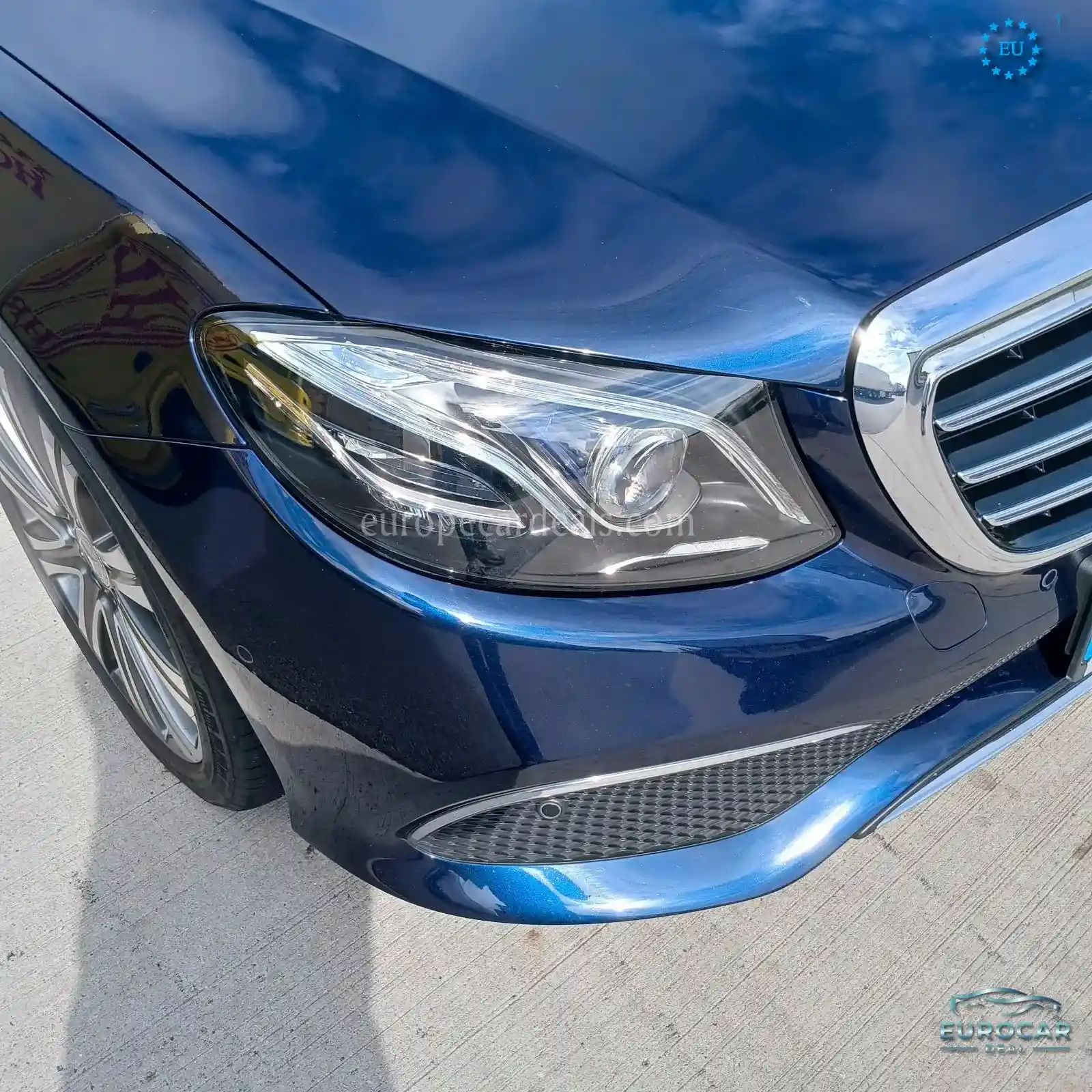 Mercedes-Benz E 220