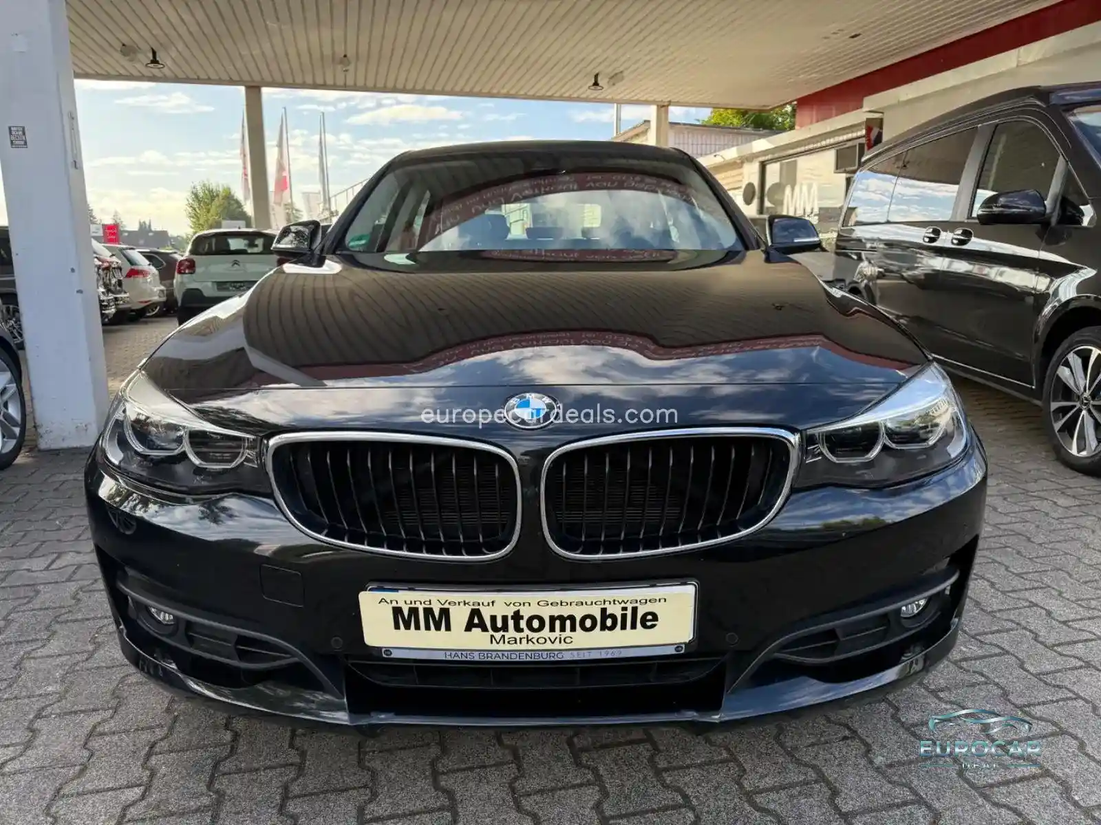 BMW 320
