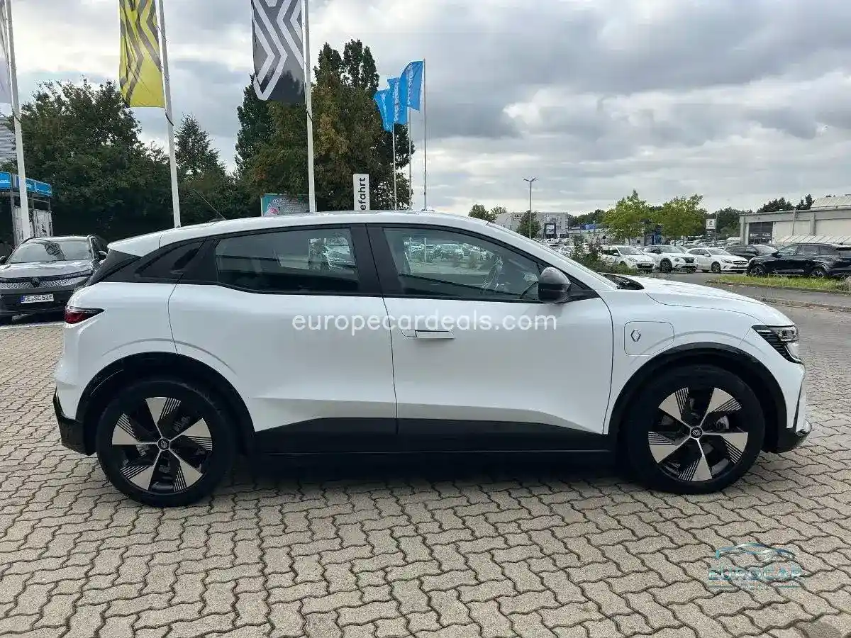 Renault Megane E-TECH