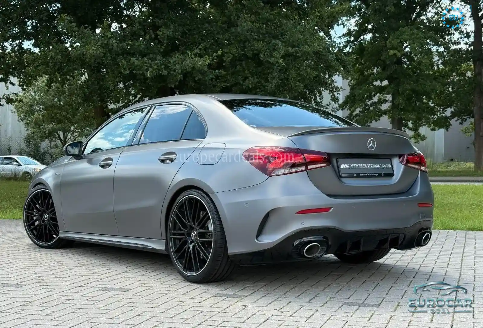 Mercedes-Benz A 35 AMG