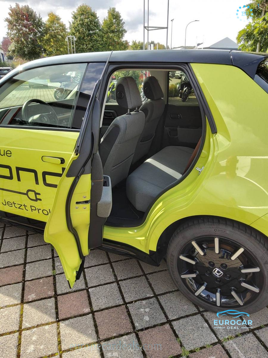 Honda e