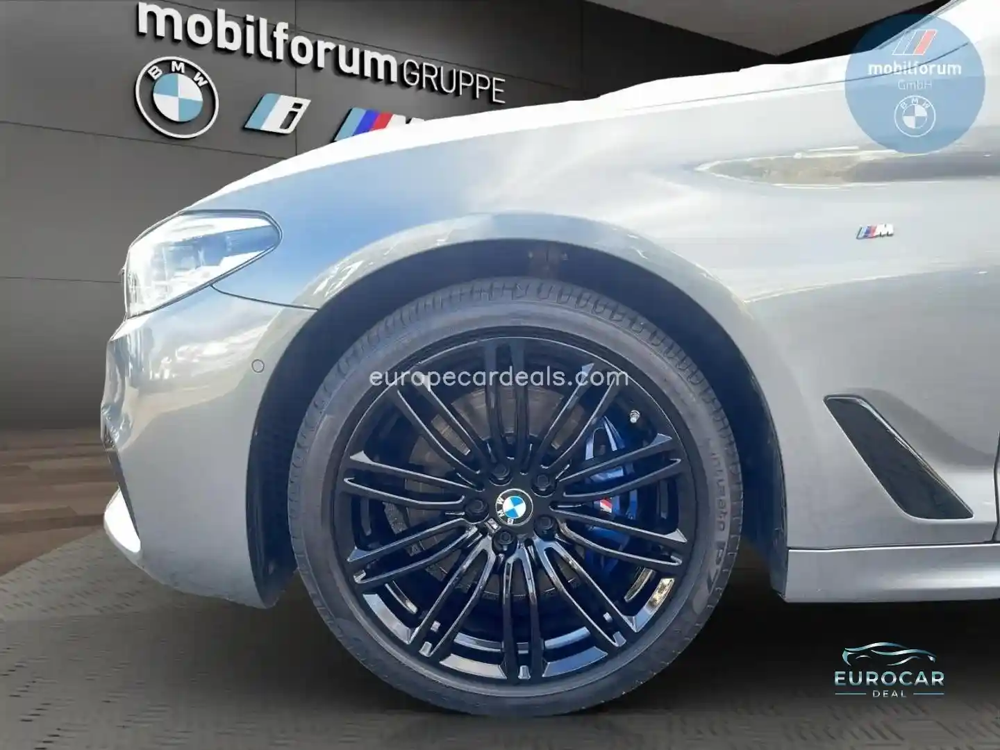 BMW 530