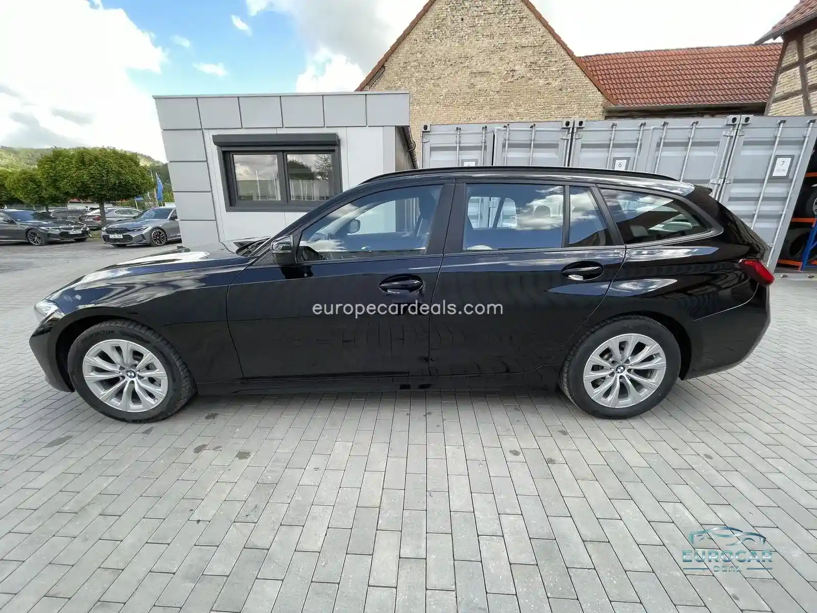BMW 330