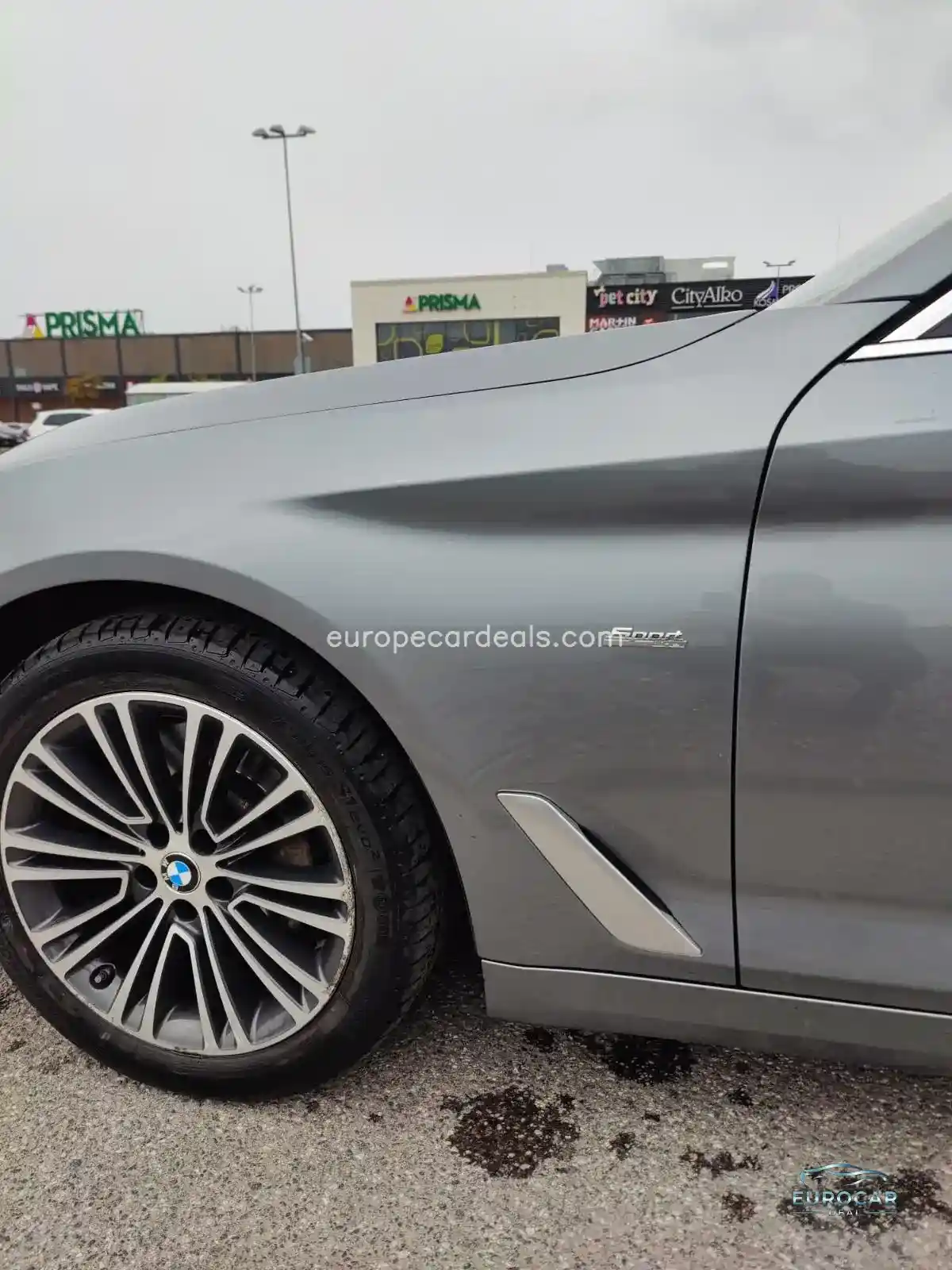 BMW 530
