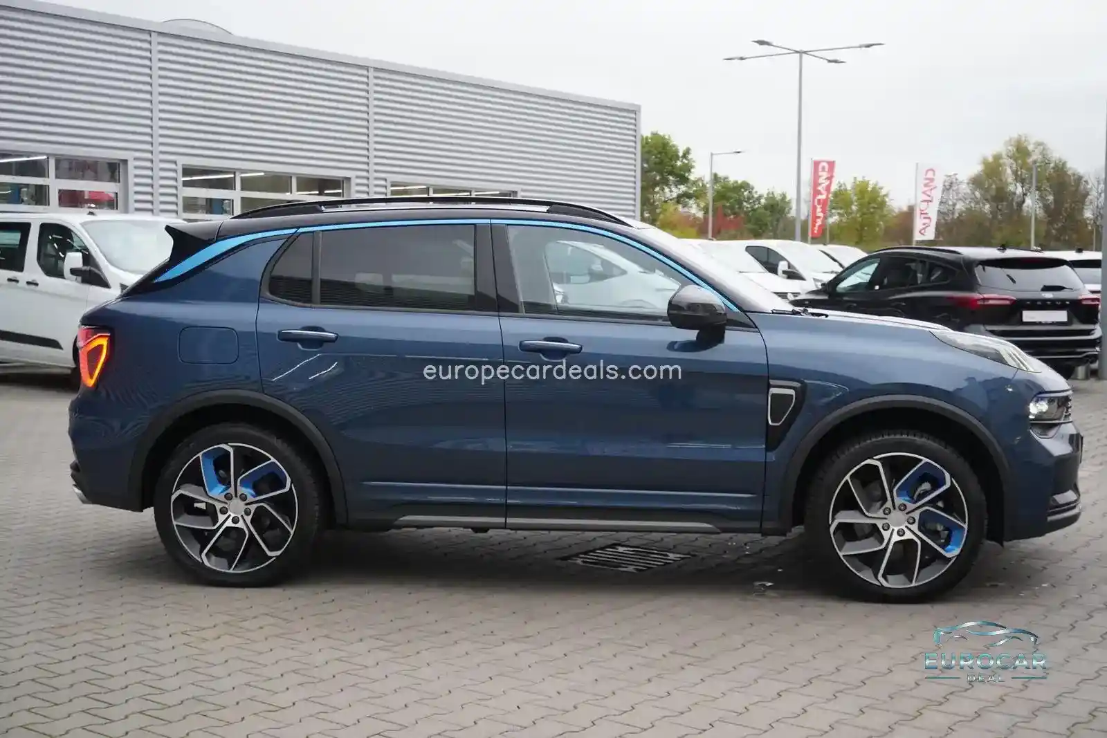 Lynk&Co 01