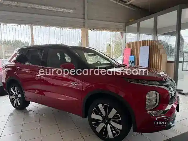 Mitsubishi Plug-in Hybrid Outlander