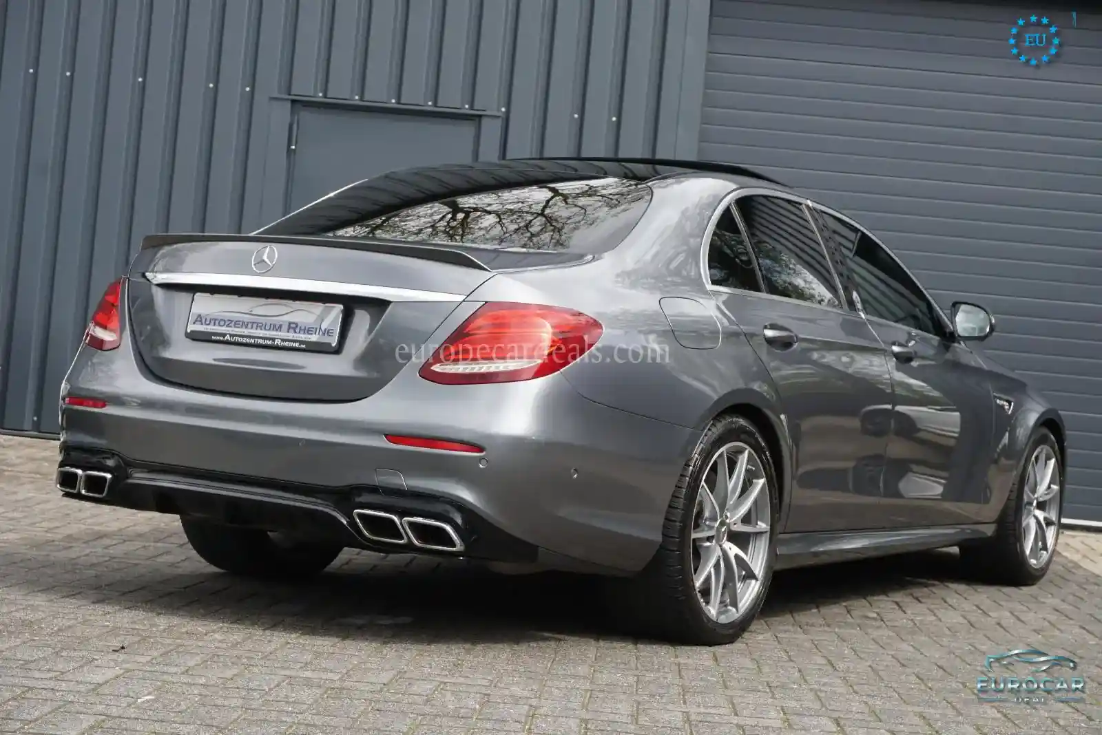 Mercedes-Benz E 63 AMG