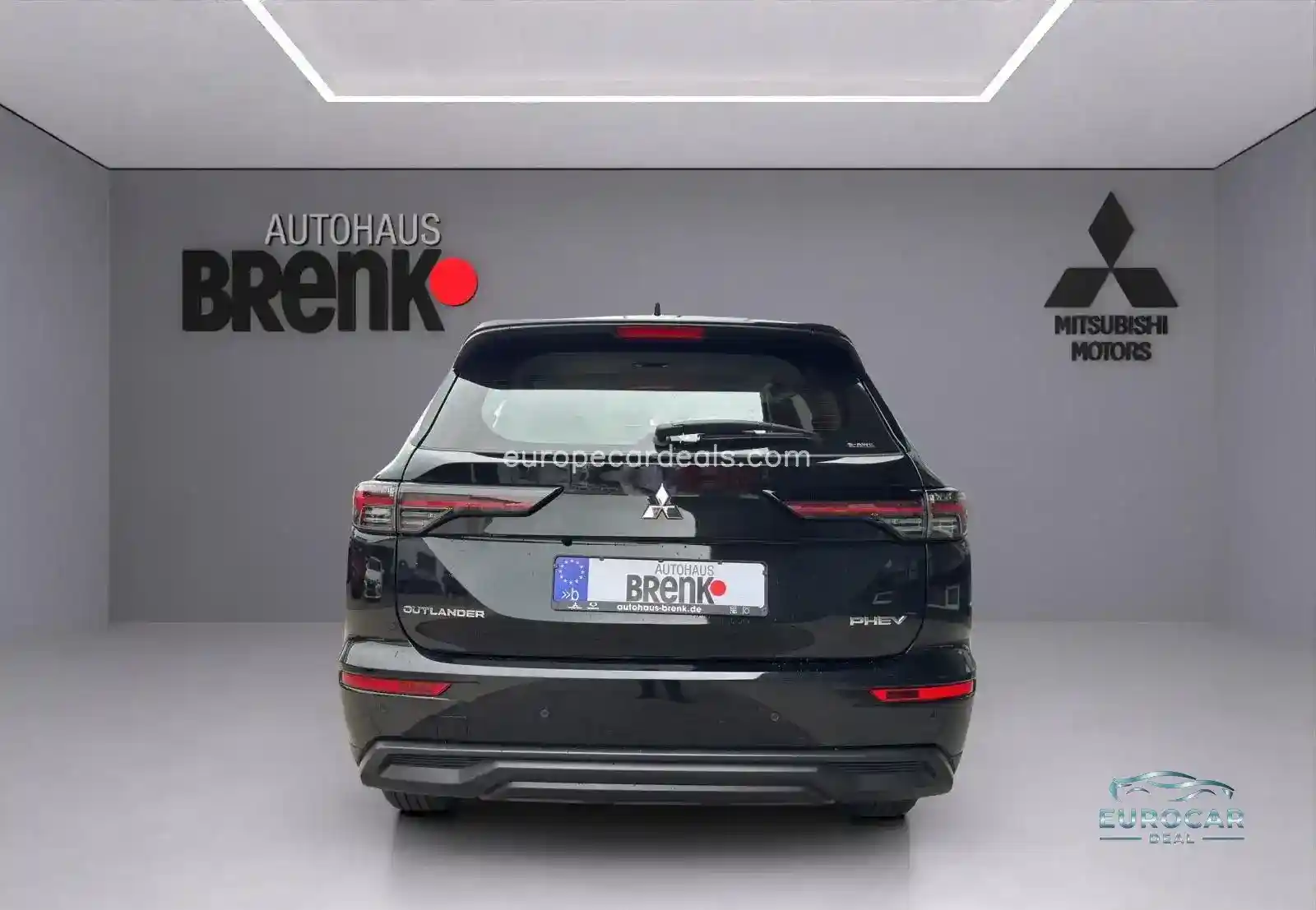Mitsubishi Plug-in Hybrid Outlander