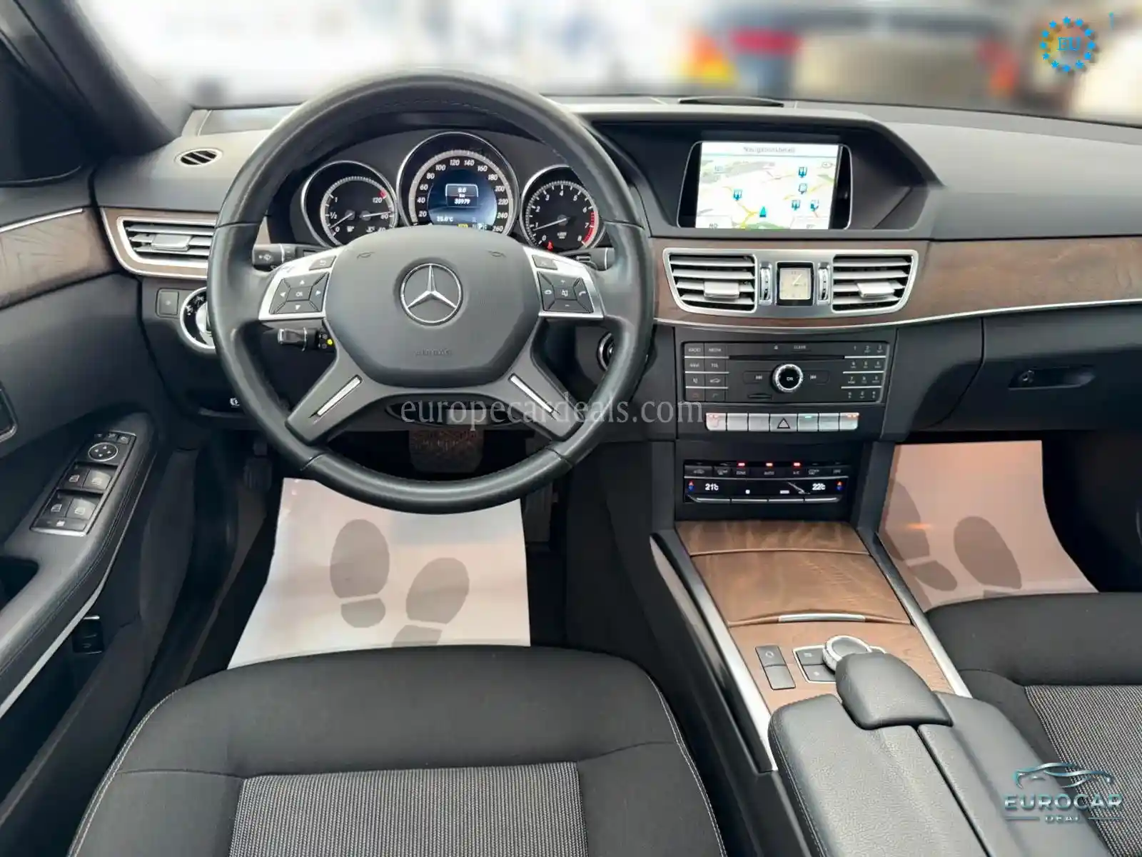 Mercedes-Benz E 200