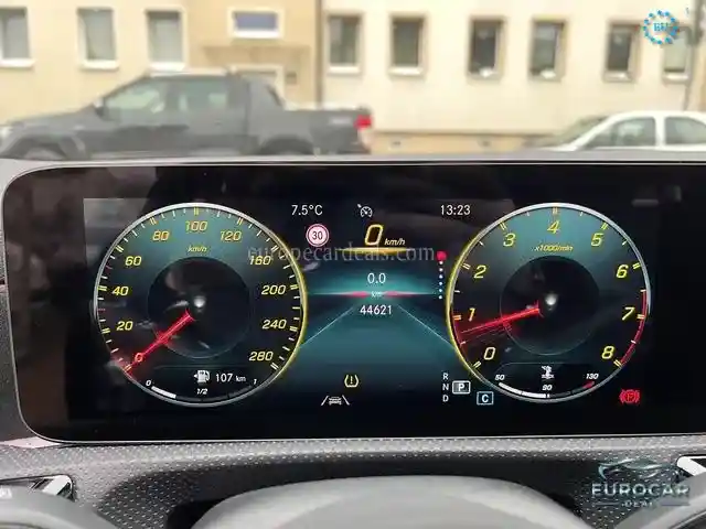 Mercedes-Benz A 35 AMG