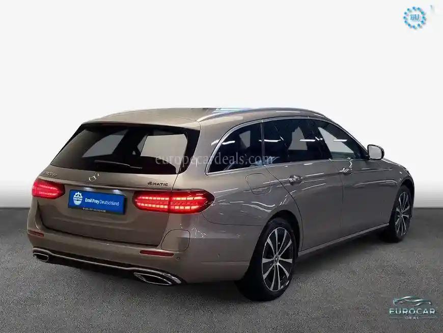 Mercedes-Benz E 300