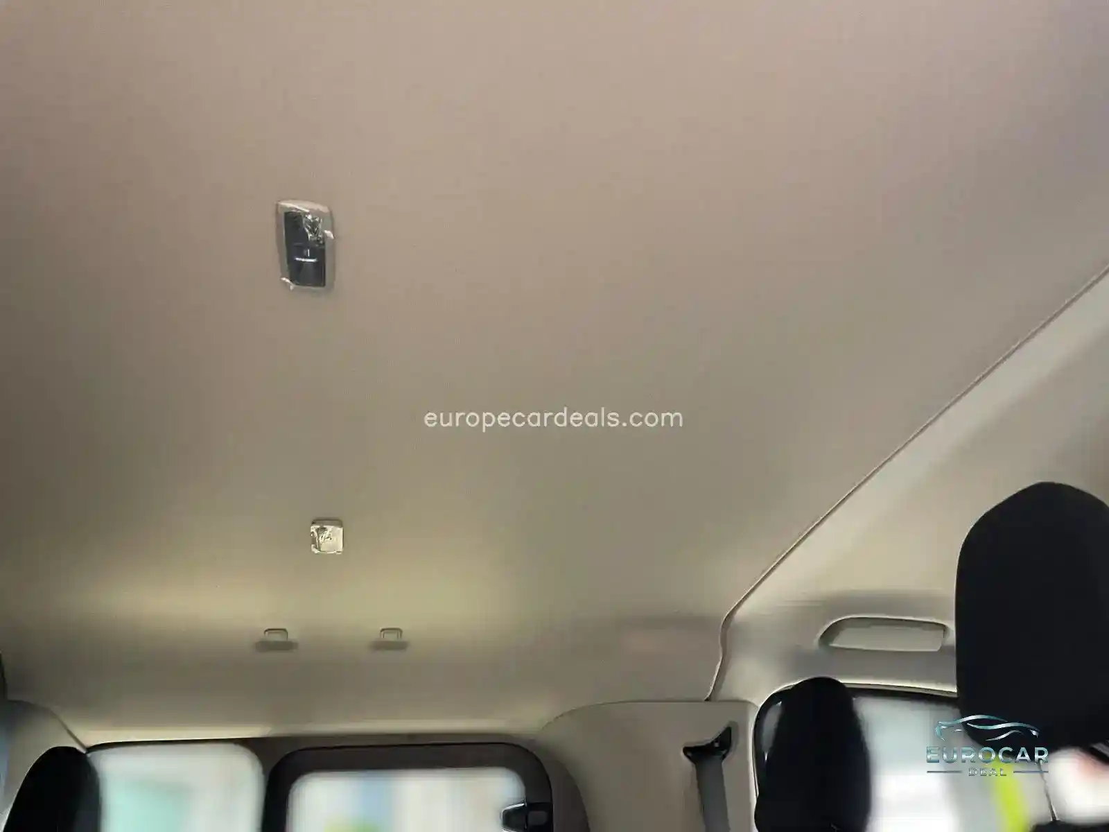 Volkswagen T7 Transporter