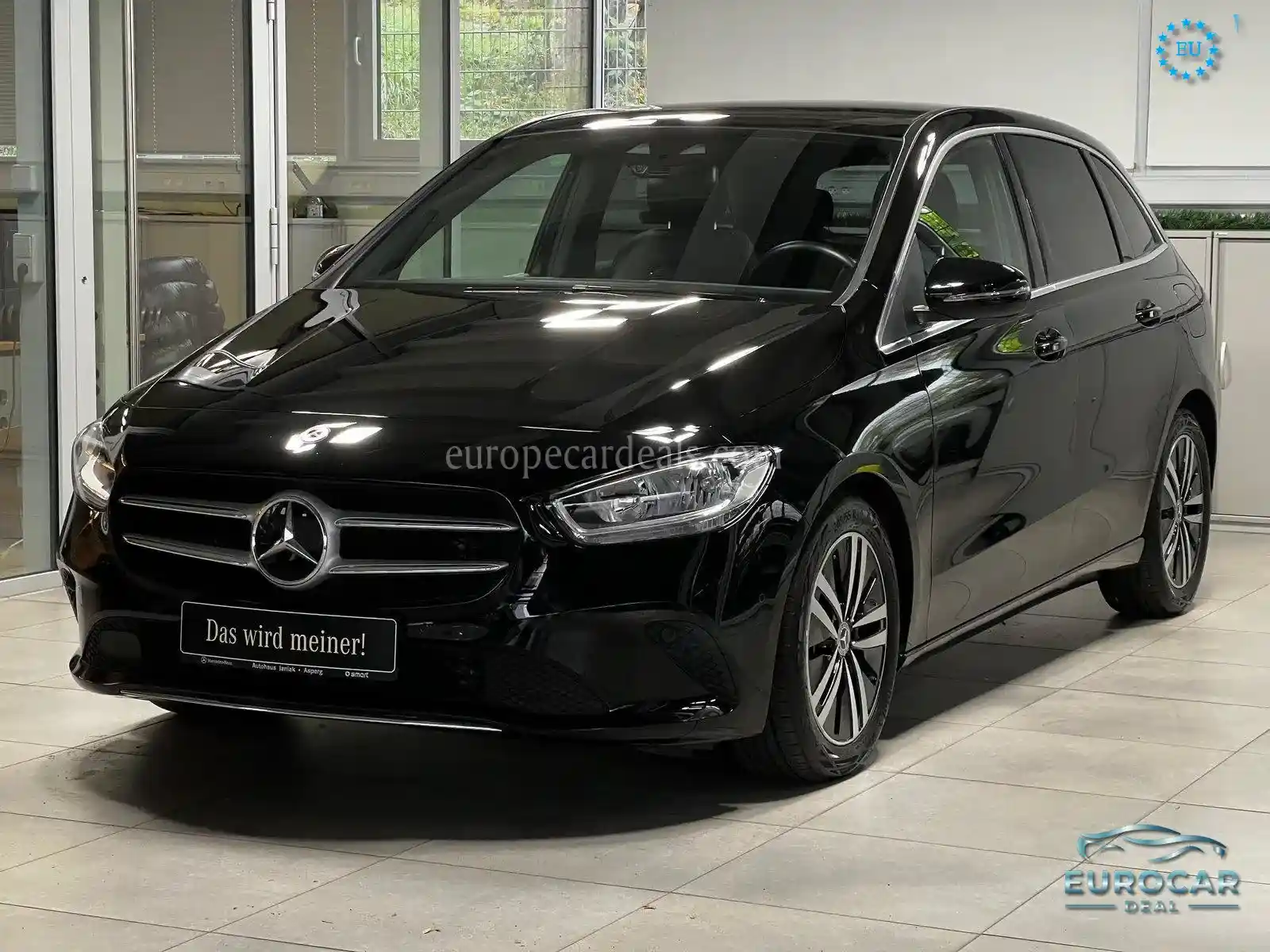 Mercedes-Benz B 180