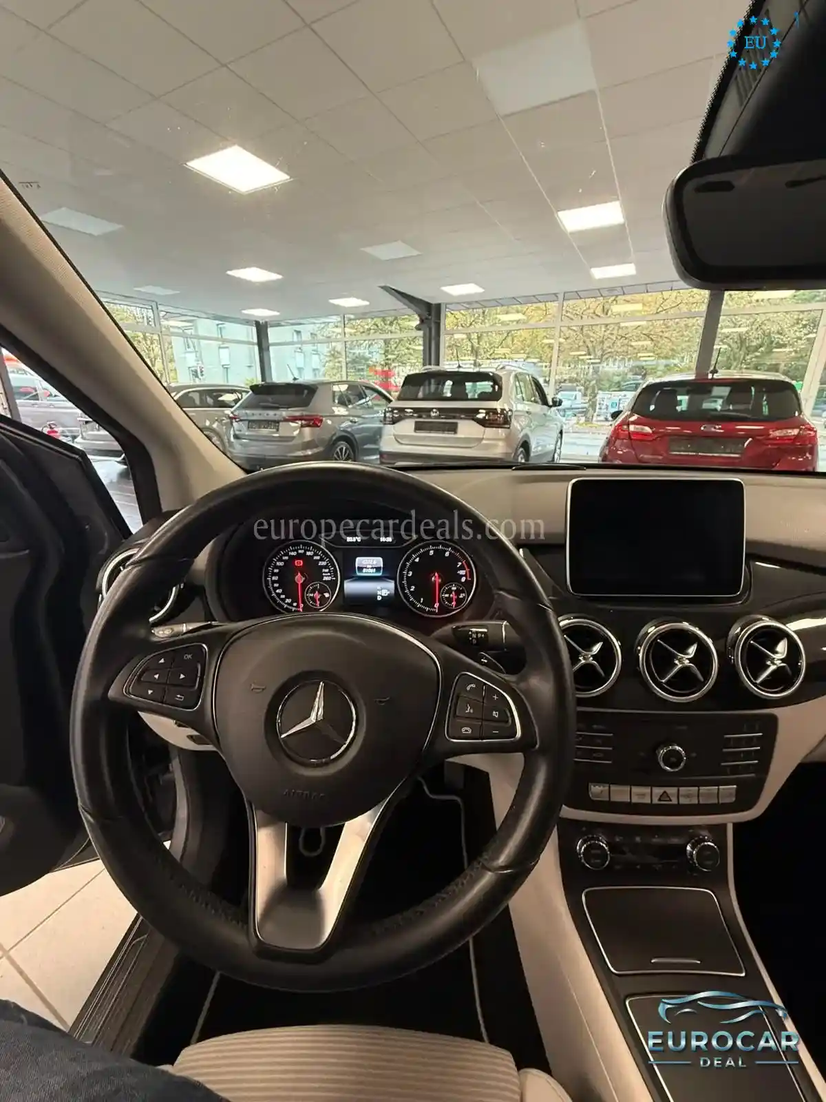 Mercedes-Benz B 200
