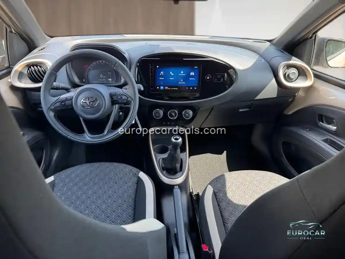 Toyota Aygo (X)