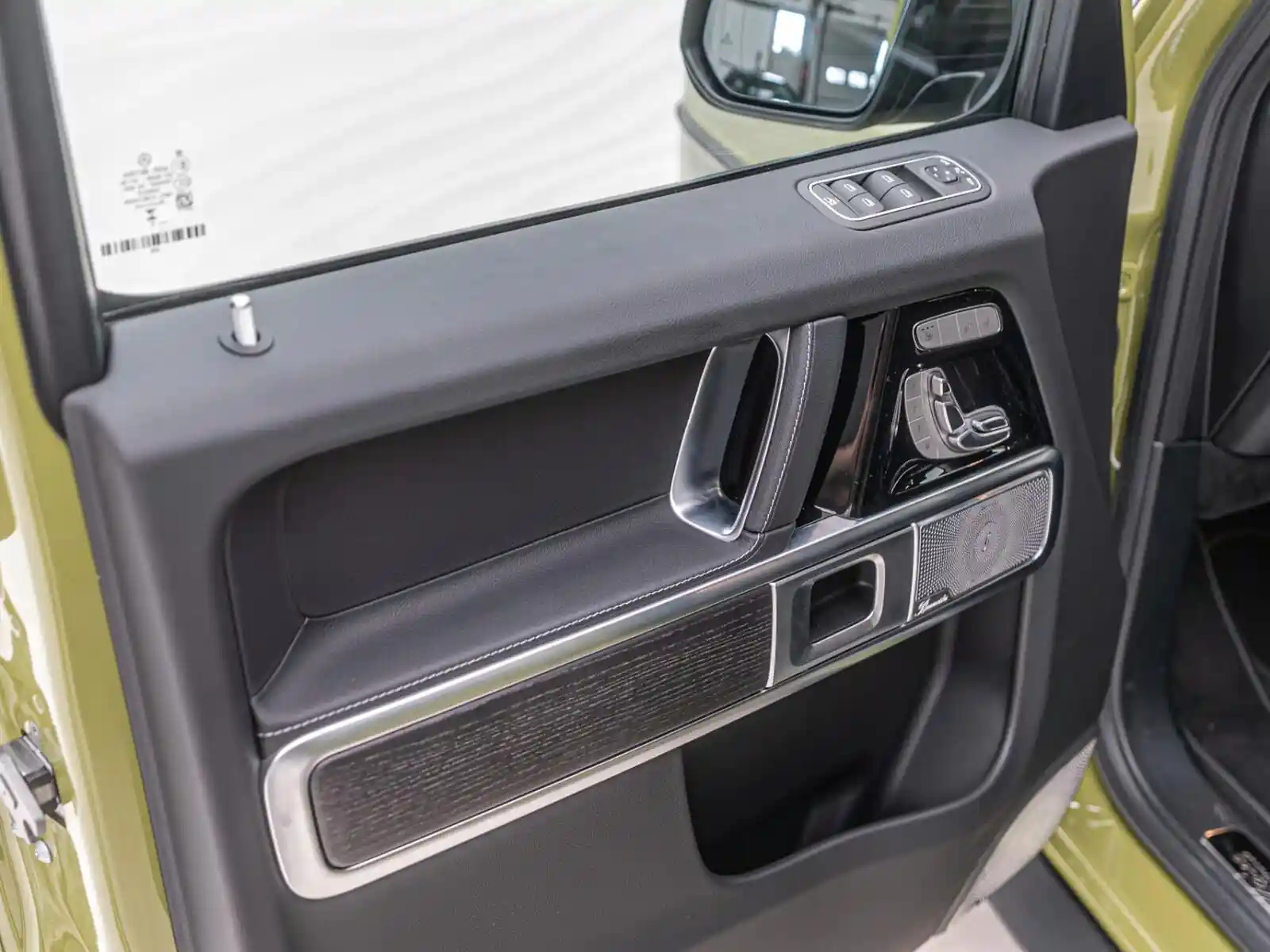 Mercedes-Benz G 500