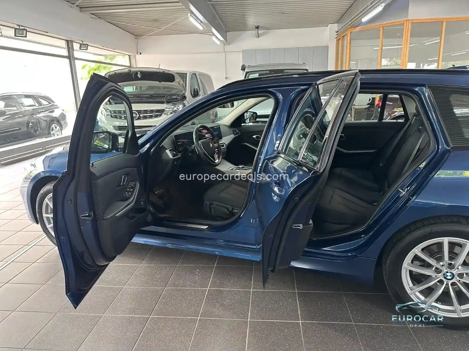 BMW 320
