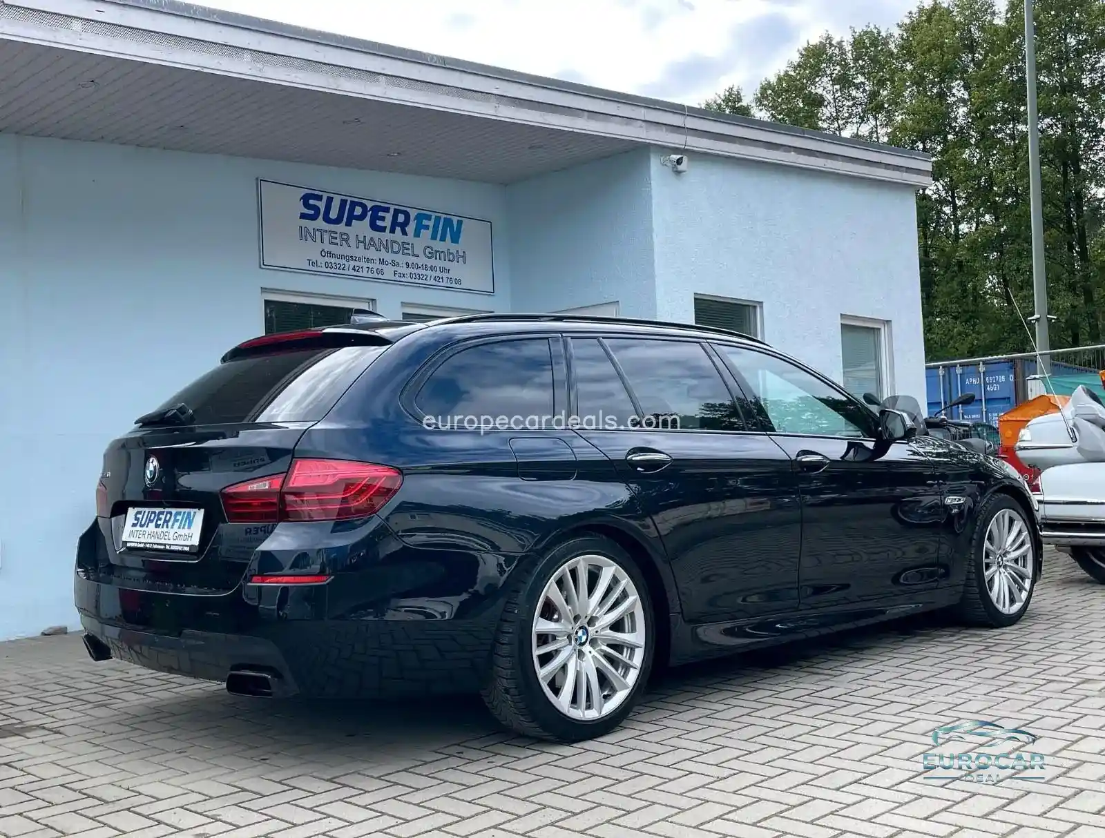 BMW M550