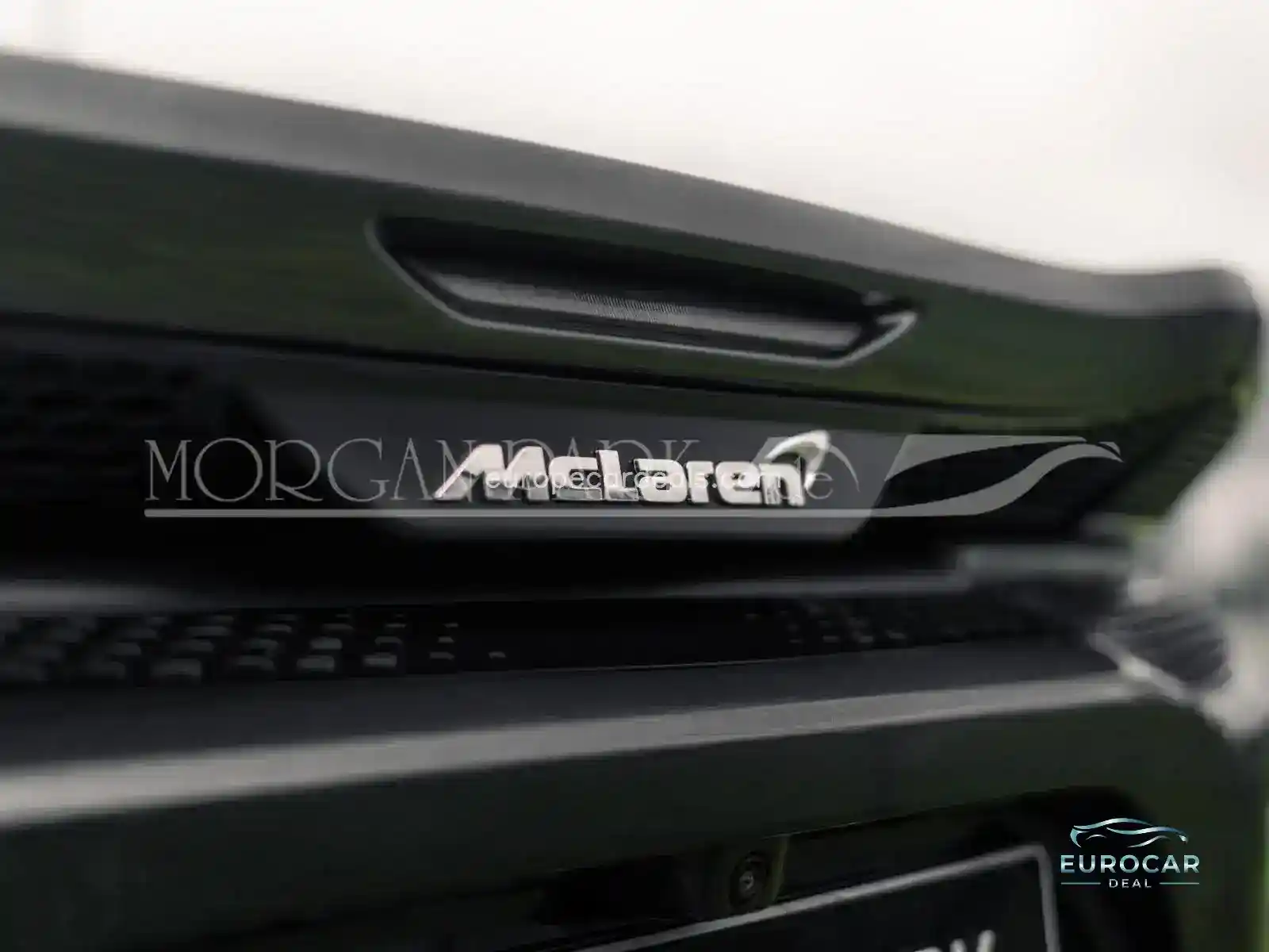 McLaren GT