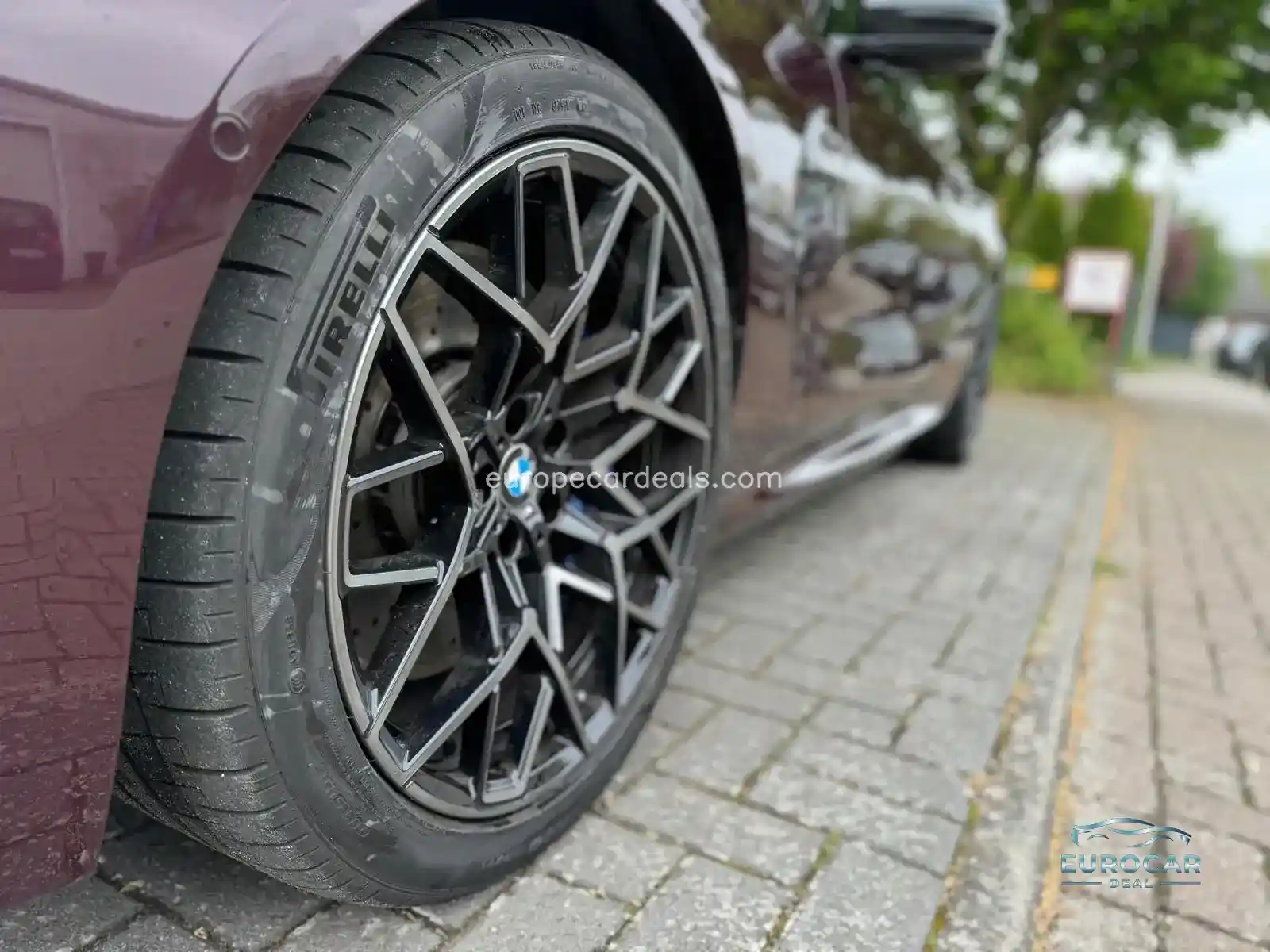 BMW M8
