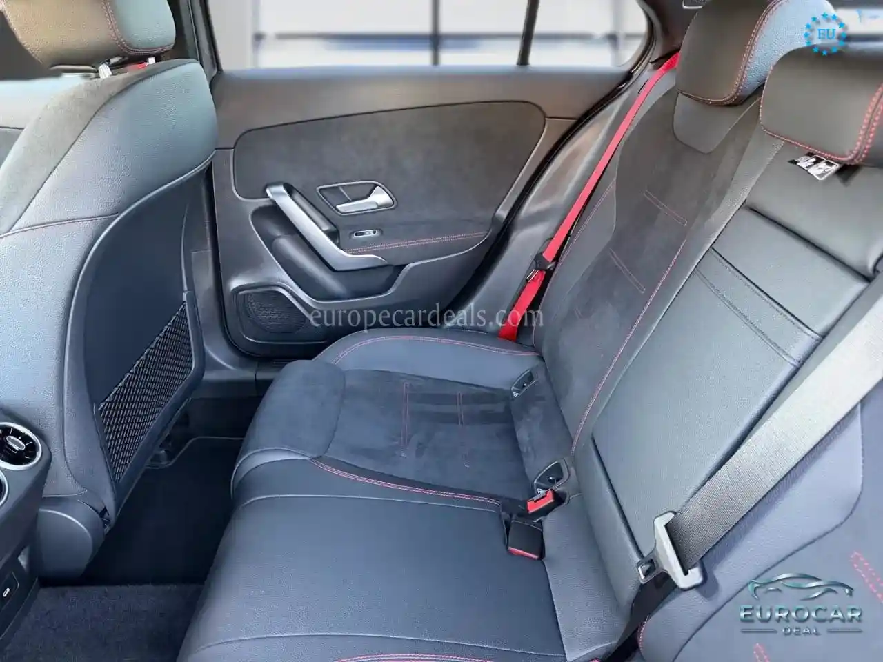 Mercedes-Benz A 35 AMG
