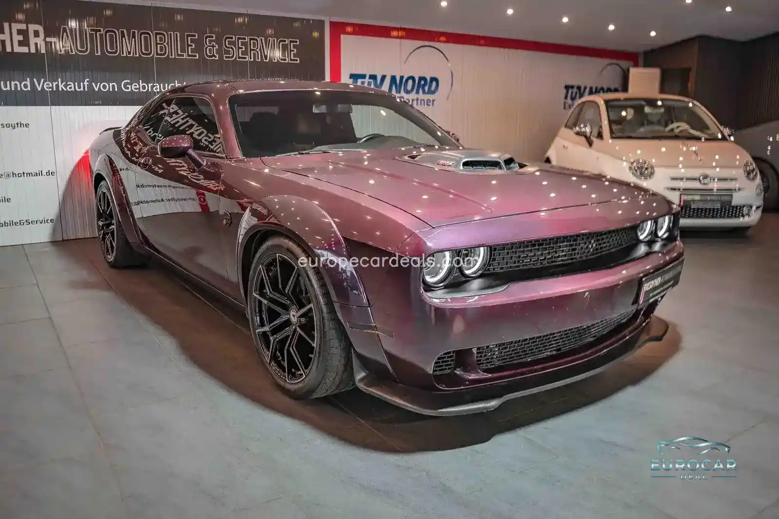 Dodge Challenger