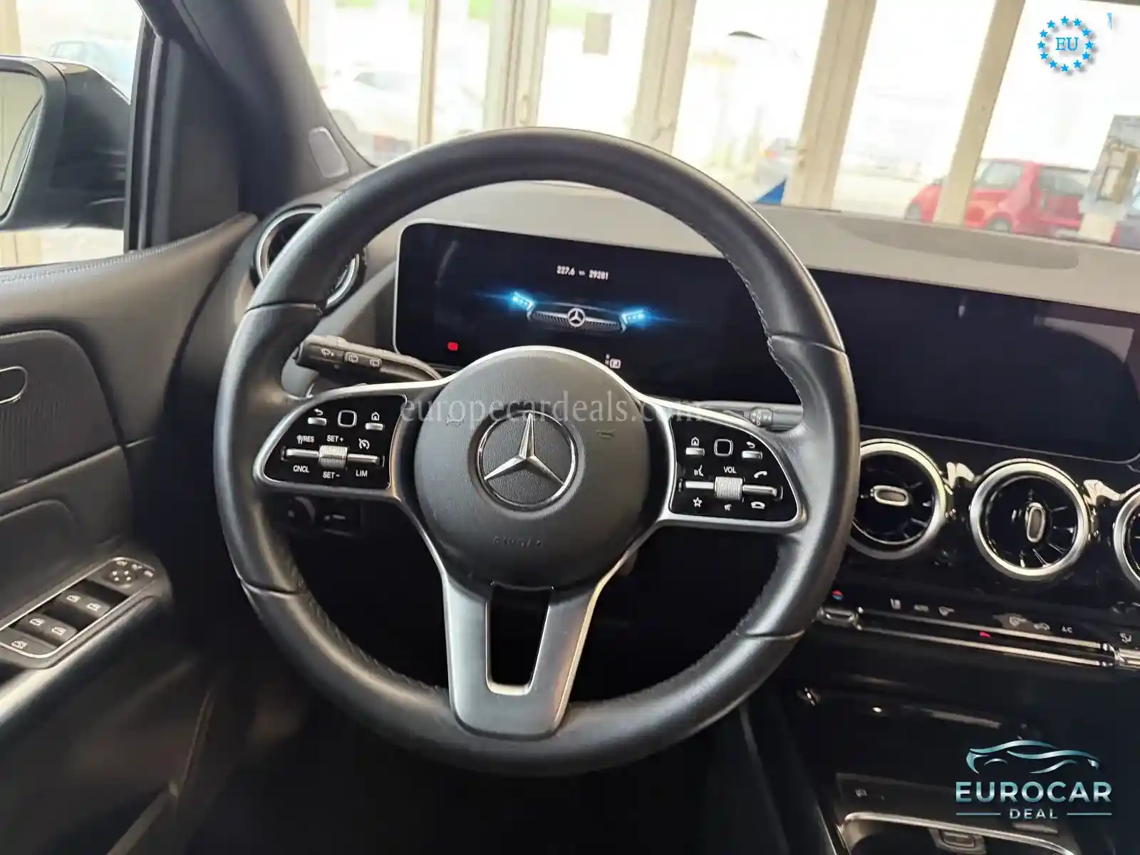Mercedes-Benz B 220