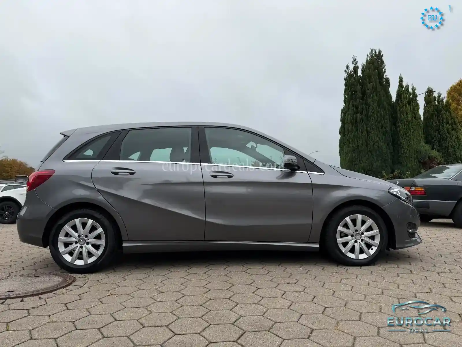 Mercedes-Benz B 200