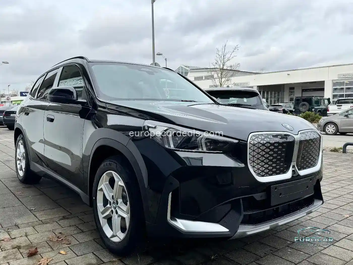 BMW iX1