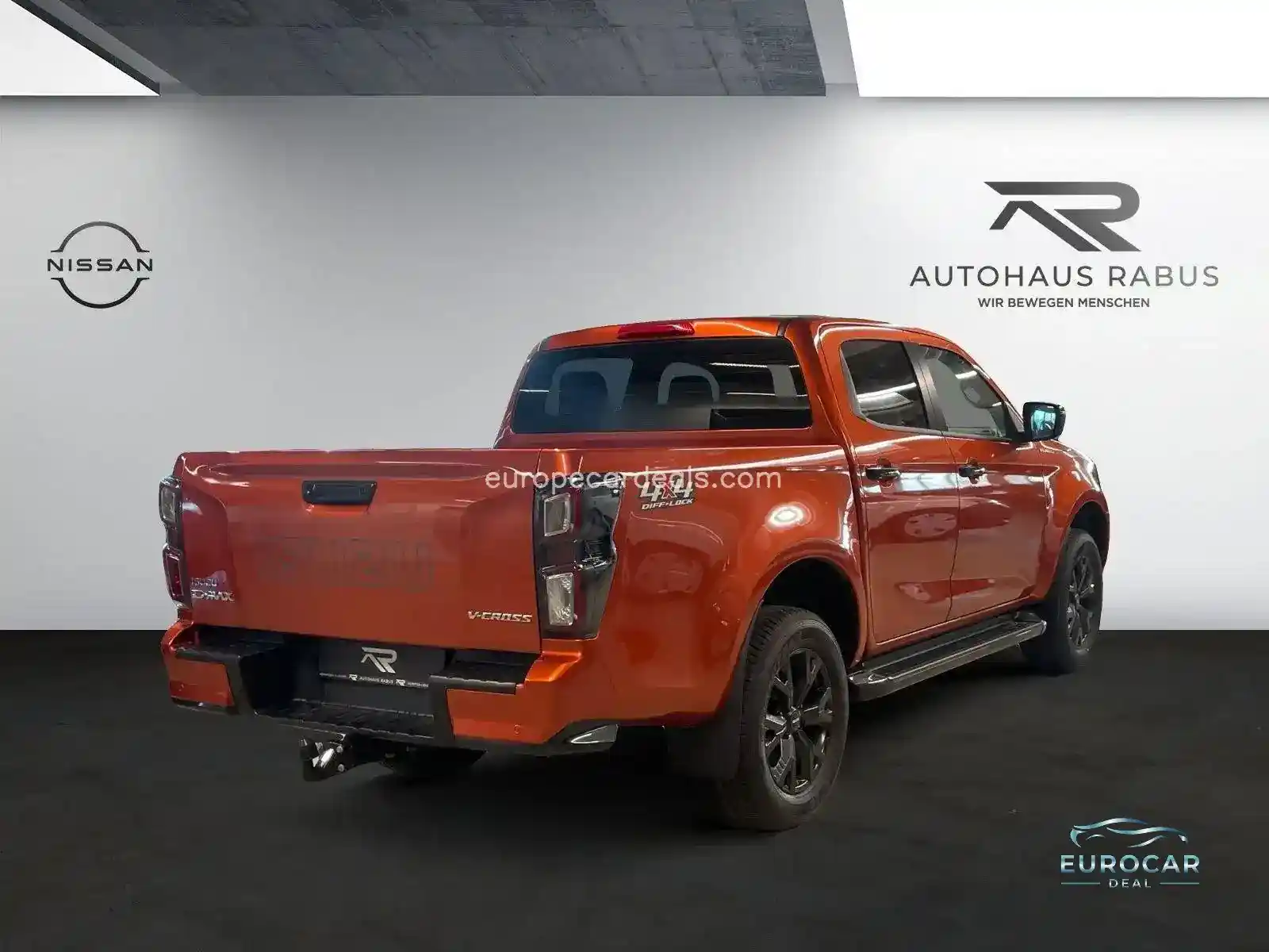 DoubleCab 4WD AT V-Cross Kam SHZ AHK Apple